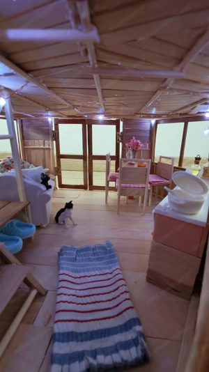 Selbst gebasteltes Miniaturhaus Bild 3