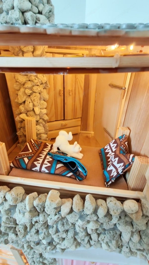 Selbst gebasteltes Miniaturhaus  Bild 5