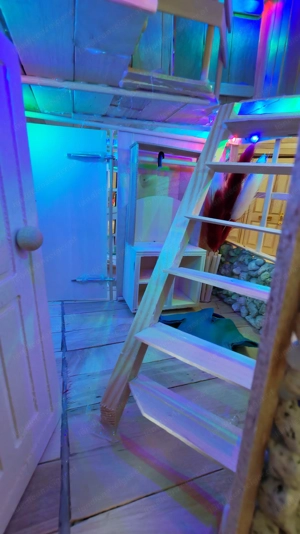 Selbst gebasteltes Miniaturhaus Bild 2