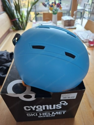 Cygnus Schihelm neu! Bild 4