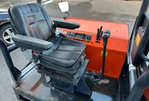 Kubota KC 250 HR Kettendumper Raupendumper Dumper Dreh-Kippmulde Bild 6