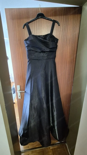 Abendkleid Größe M
