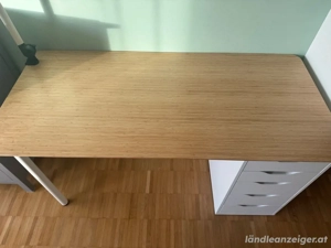 Schreibtisch Bild 4