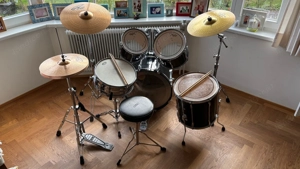 Pearl Export 22" Standard Jet Black Kompletes Set