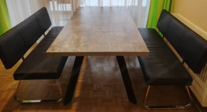 Esstisch mit Lederbänken Bild 2