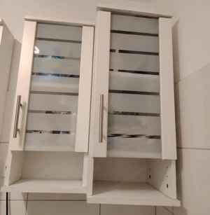 Badmöbelserie Bild 2