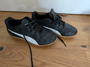 Hallenturnschuhe   Fußballschuhe für die Halle Größe 32
