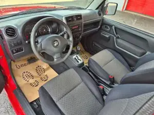 Suzuki Jimny Bild 15