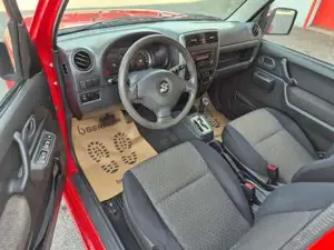Suzuki Jimny Bild 14