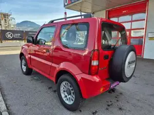 Suzuki Jimny Bild 8