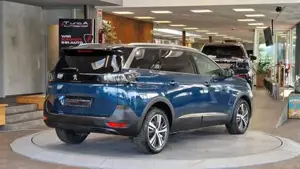 Peugeot 5008 Bild 8