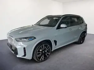 BMW X5 xDrive 30d M-SPORT/LED/AHK/PANO-DA/7-SITZ 210 kW (286 PS), Automatik, Allrad