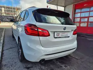 BMW 216 Bild 9