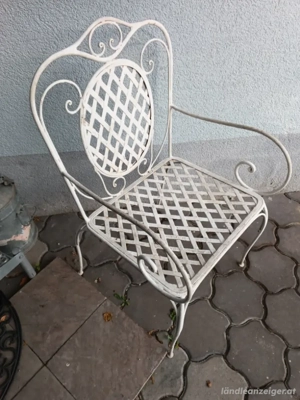 Dekostuhl Metall.  Bild 2