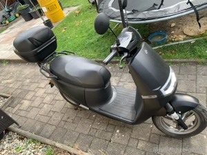 Verkaufe E Roller Bild 3