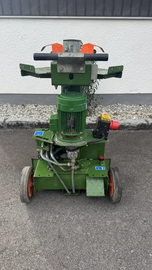 Posch Holzspalter 6t Bild 3