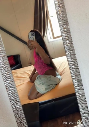 Neu ! Heisses geiles Top Latin Girl ! Bild 2