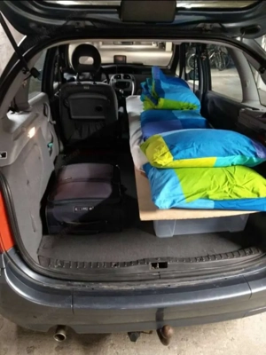 Citroen Xsara Picasso nur 100.000 km (Mini-Camper-Einbau) Bild 9