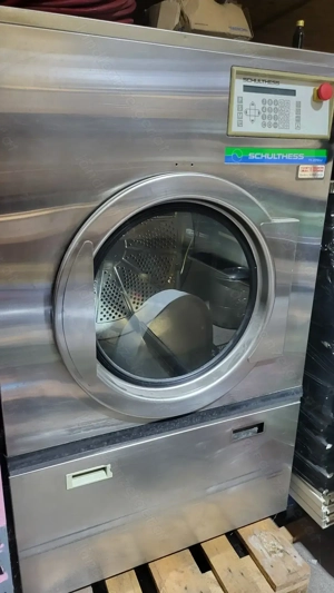 SCHULTHESS Industrie-Waschmaschine TI 375 U | 15 kg | 400V Bild 2