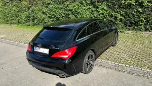 Mercedes-Benz CLA-Klasse 220d 4MATIC 7G-DCT SB Kombi  Bild 3