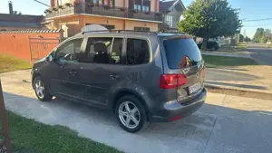 Vw Touran 1.6 tdi Bild 4