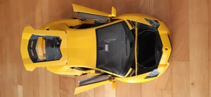 Lamborghini Aventador Modell 1:8 Bild 4