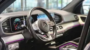 Mercedes-Benz E 300 Bild 17