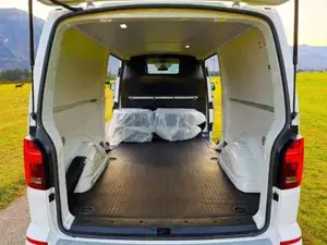 Volkswagen T6.1 Bild 9