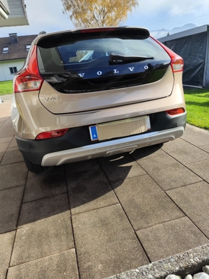 Volvo V 40D2 Cross Country Bild 4