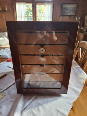 Humidorschrank Holz