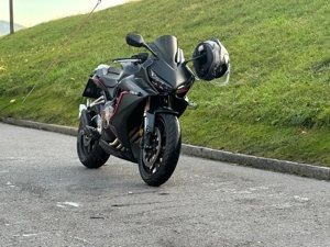 Honda CBR 650ra