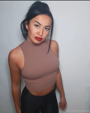 Chats, Videos, Fotos, Flats, Online Girlfriend