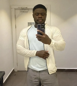 Suche 1zm Wohnung oder Wg