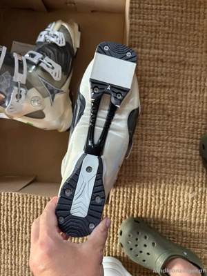 NEU Atomic Hawx 90 Skischuhe Damen Grösse 275  42-43 Bild 3