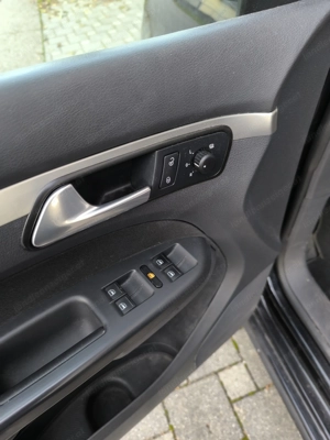 VW Touran für Bastler Bild 7