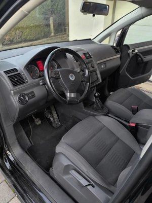 VW Touran für Bastler Bild 4