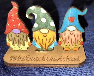 Bunte Mini-Weihnachtswichtel mit Beleuchtung; gelasert und handbemalt St. 4,50  Bild 2