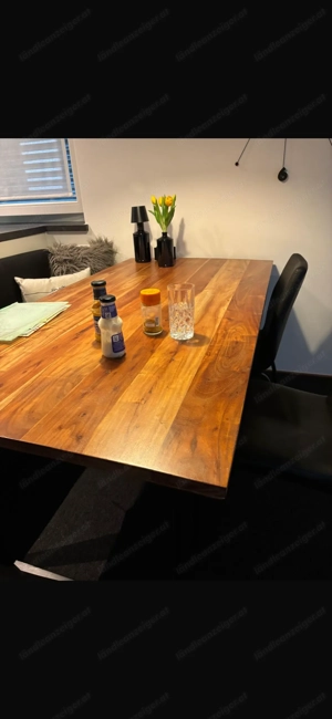 Esstisch mit Bank und Stühlen Bild 2