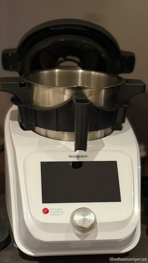  Monsieur Cuisine mit viel Zubehör Bild 2