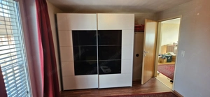 Schwebetürenschrank 200cm breit 