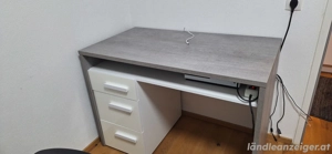 Schreibtisch Bild 4