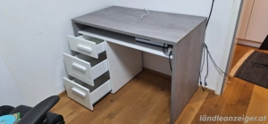 Schreibtisch Bild 3
