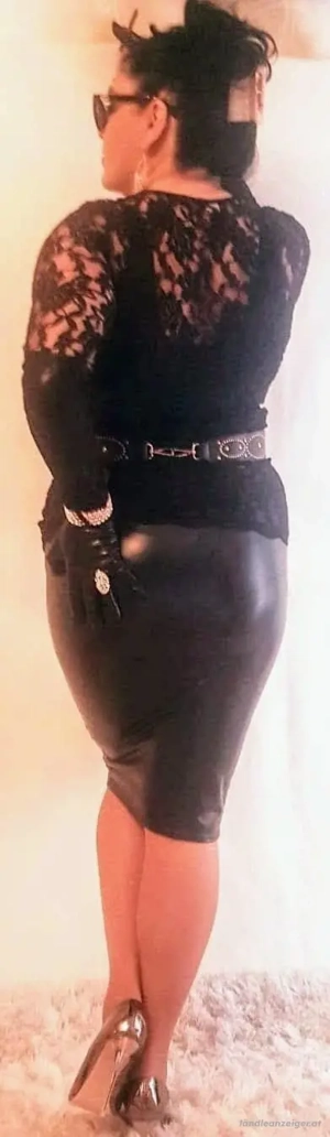 Geile Neylon Lady ,warte af dich  Bild 5