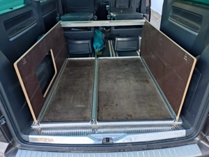 Schlafbett und Schienen VW Bus  Bild 4