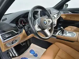 BMW 7er Bild 6