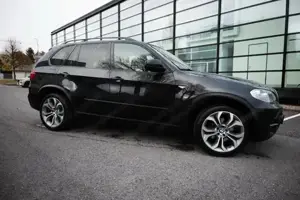 BMW X5 xDrive30d 7 Sitze Bild 4