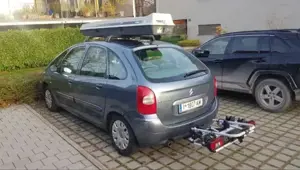 Citroen Xsara Picasso nur 100.000 km (Mini-Camper-Einbau) Bild 2