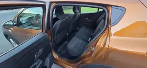 Dacia Sandero Stepway Comfort TCe 90 Limousine Bild 5