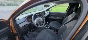 Dacia Sandero Stepway Comfort TCe 90 Limousine Bild 4