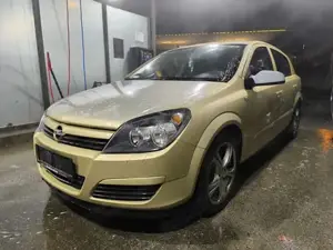 Opel Astra Bild 3